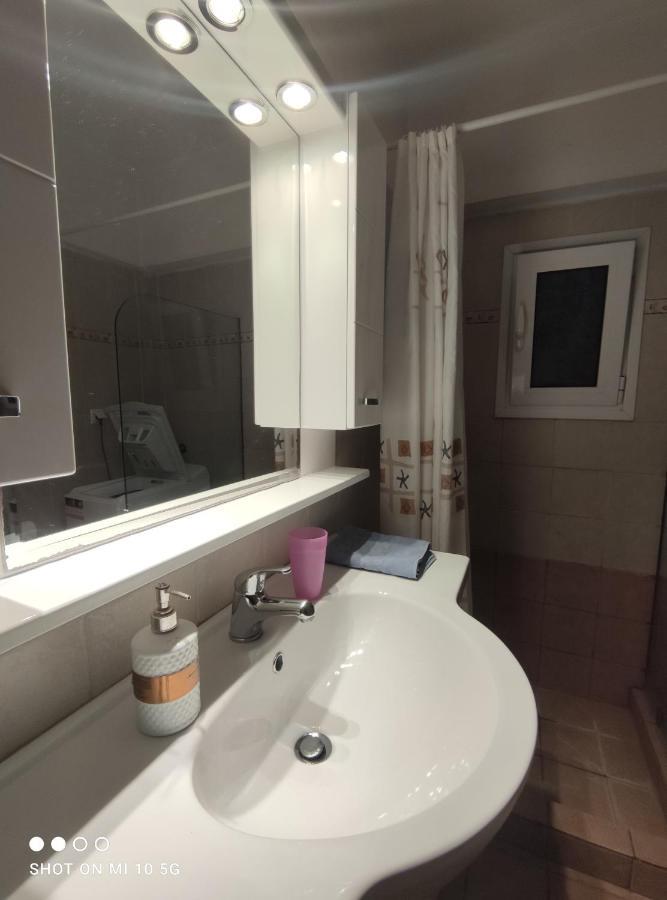 Cozy Apartment Near The Sea In Palaio Faliro Афіни Екстер'єр фото